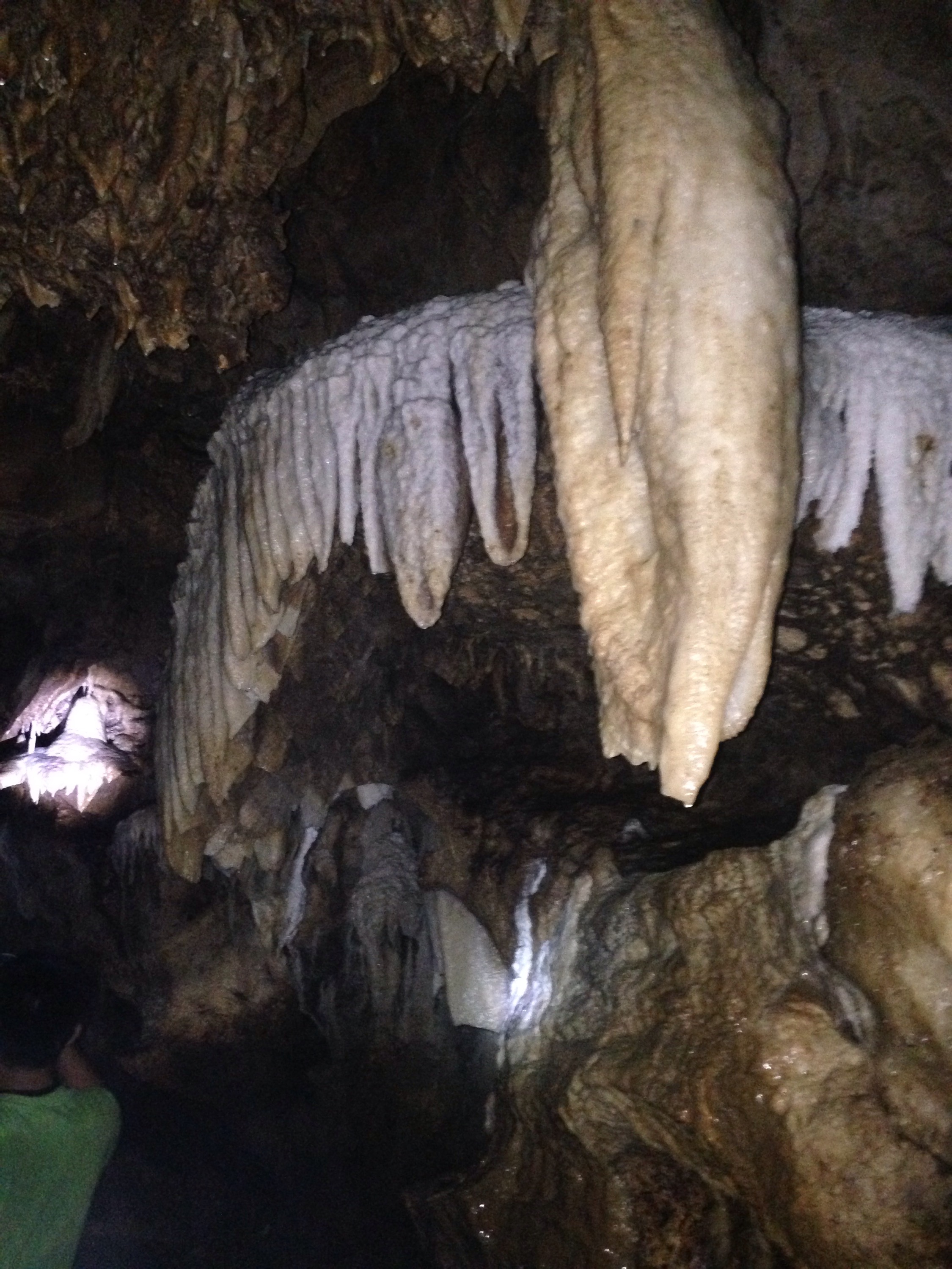 Cantabon Cave in Siquijor